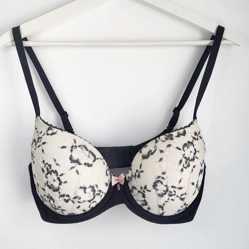 Victoria’s Secret Bra I White and Black Lace I Size 32DD